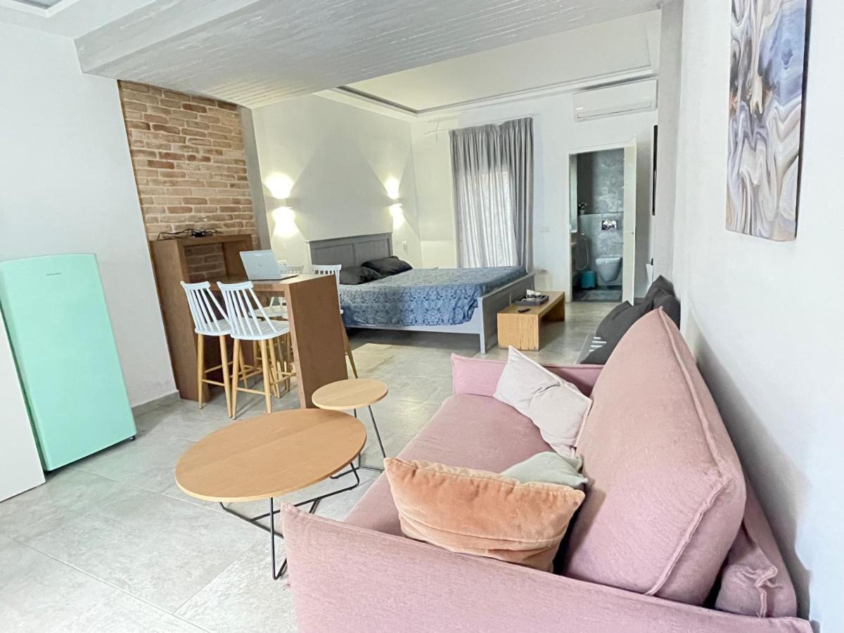 Carezza Apartments Preveza Exterior foto